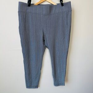 Torrid 3 Pants Herringbone Pull On Knit Relaxed Stretchy Capris Tummy Control